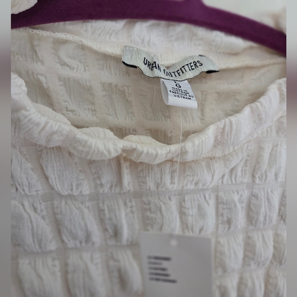 UO Paula Bubble Knit Mock Neck Top - Picture 6 of 9